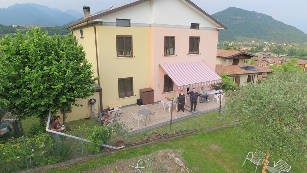 Ferienwohnung Nonna Ambrosina Roe Exterior foto
