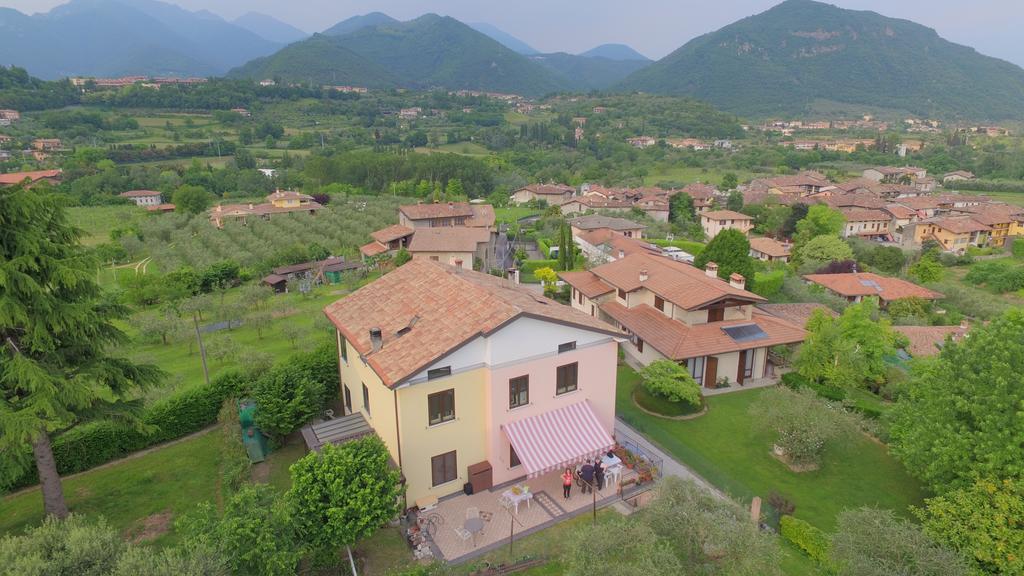 Ferienwohnung Nonna Ambrosina Roe Exterior foto